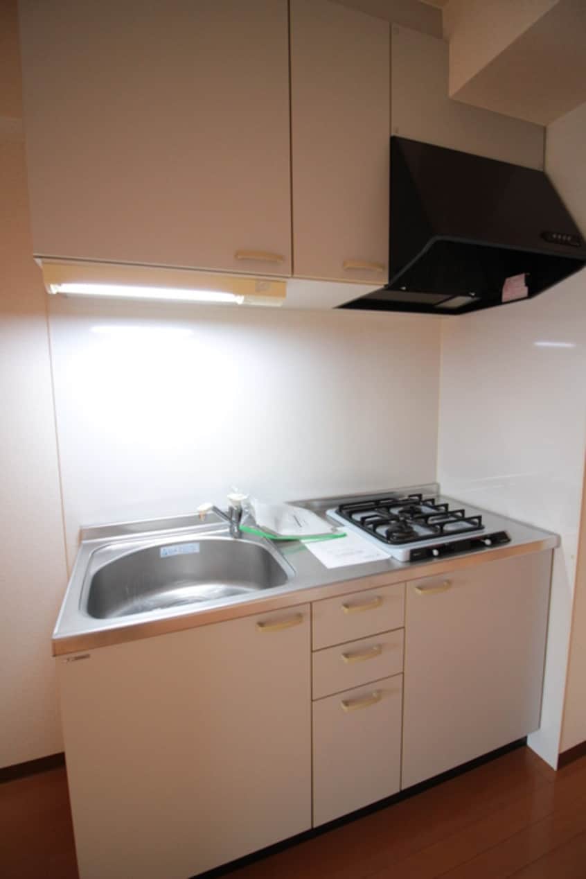 キッチン ブランクレ－ル谷町