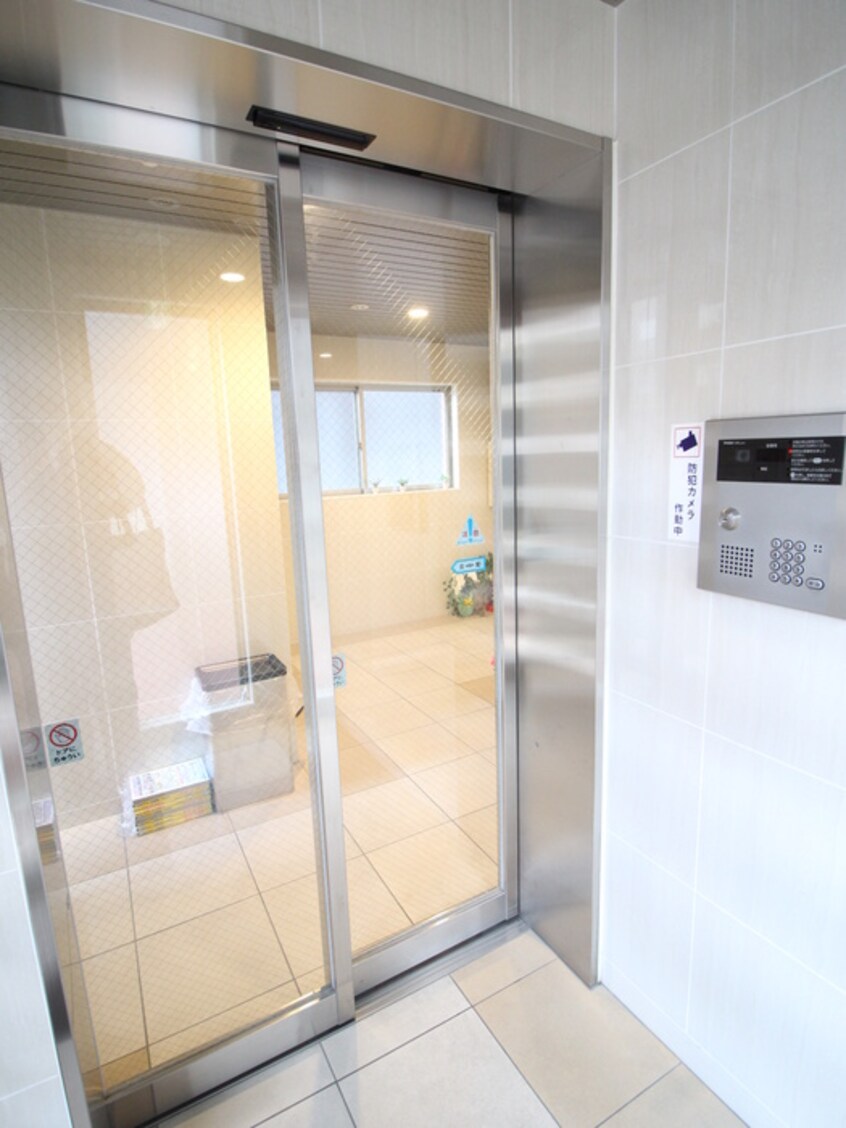 エントランス部分 シュクル堺