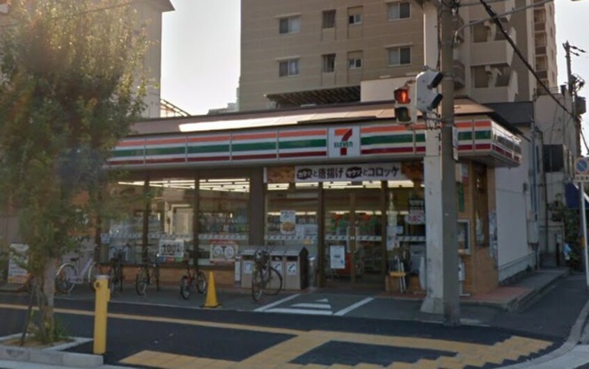 セブンイレブン(コンビニ)まで90m シュクル堺