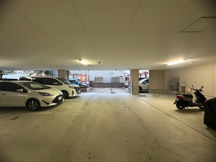 駐車場 アーデン江坂Ⅲ