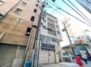 越智ビルの外観