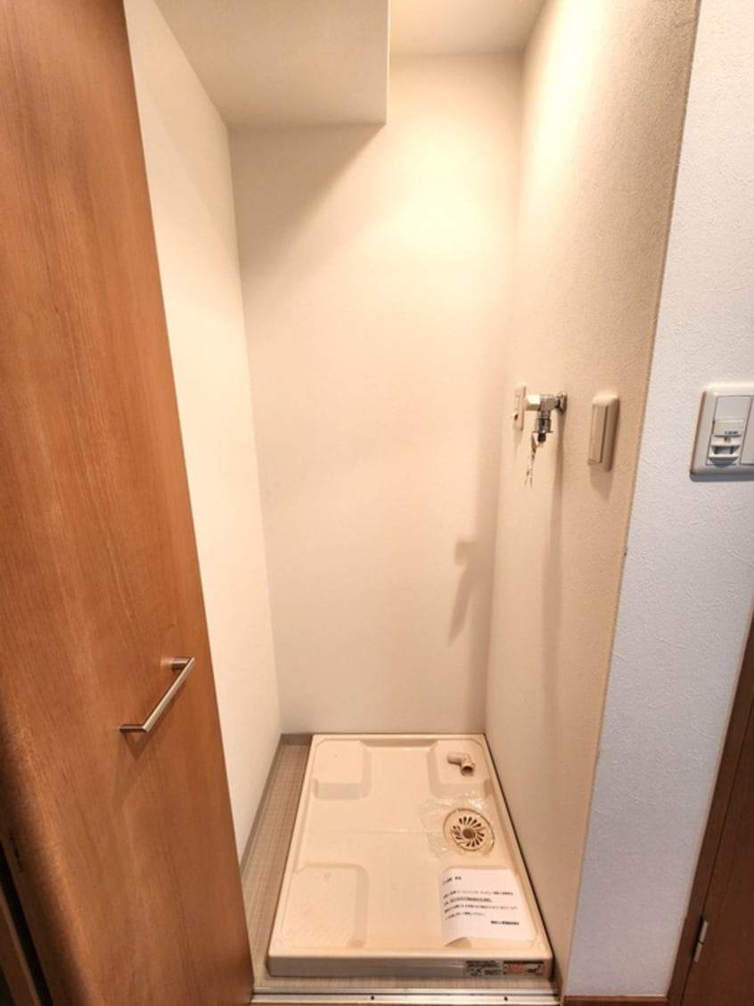 洗濯機置場 モンリベルテ箕面