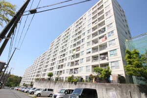 南千里第二コ－ポラスＣ棟(813)