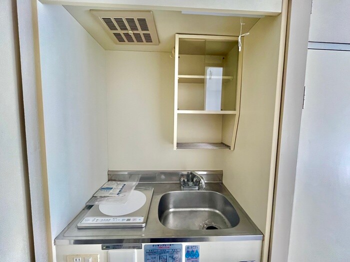 キッチン ホワイトチムニ－