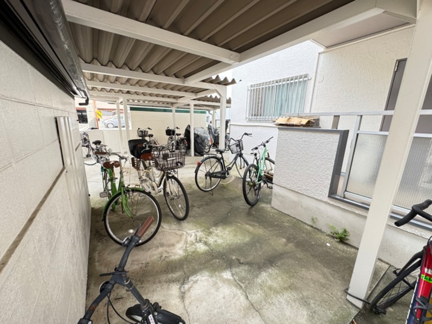 駐輪場 ヴィラサンテ