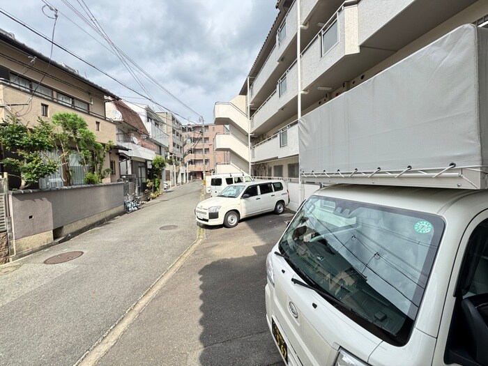 駐車場 ヴィラサンテ