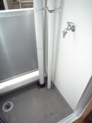 洗濯機置場 グランコ－トビワコ