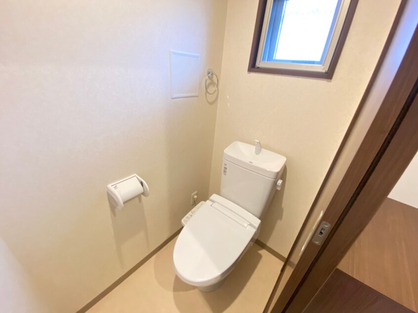 トイレ ユグドラシルハザマ