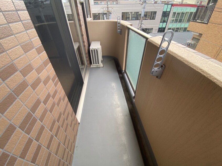 ベランダ・バルコニー ユグドラシルハザマ