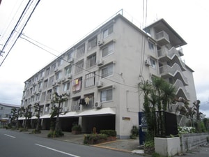 昆陽の里マンションＢ棟