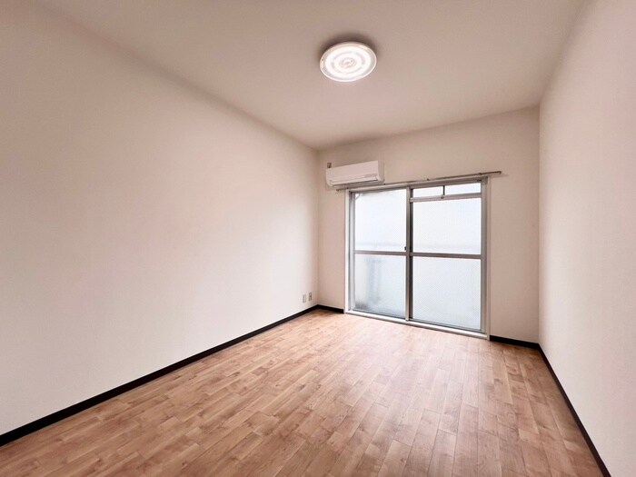 居室 サンハイツイシハラ