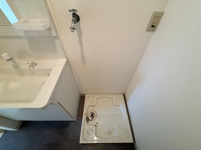 洗濯機置場 ロイヤルメゾン仁川Ⅱ