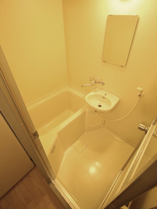 バス／シャワールーム等 ブル－フィ－ルド