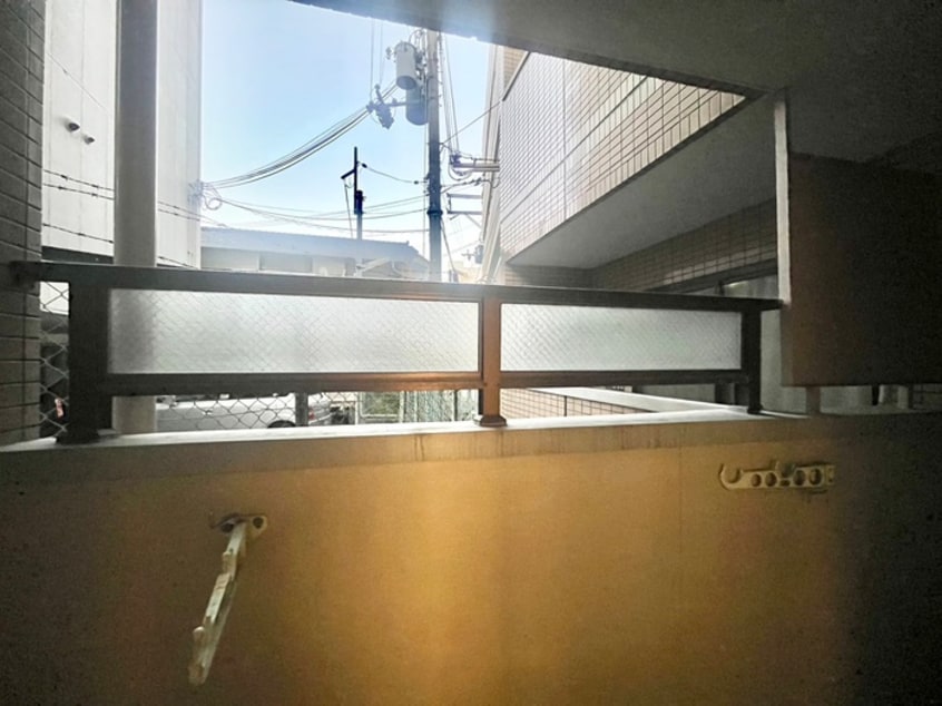 室内からの展望 ブル－フィ－ルド