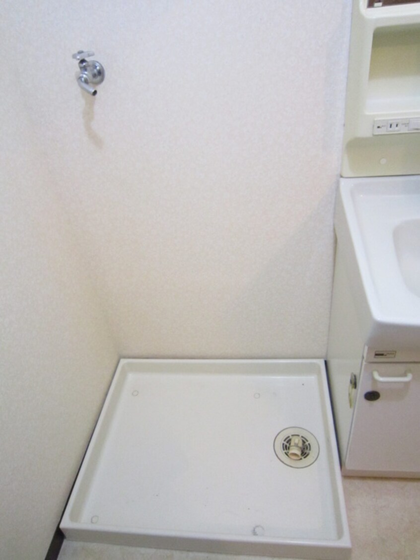 洗濯機置場 ルミナスみくに