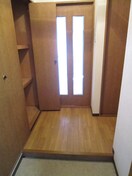 玄関 ルミナスみくに