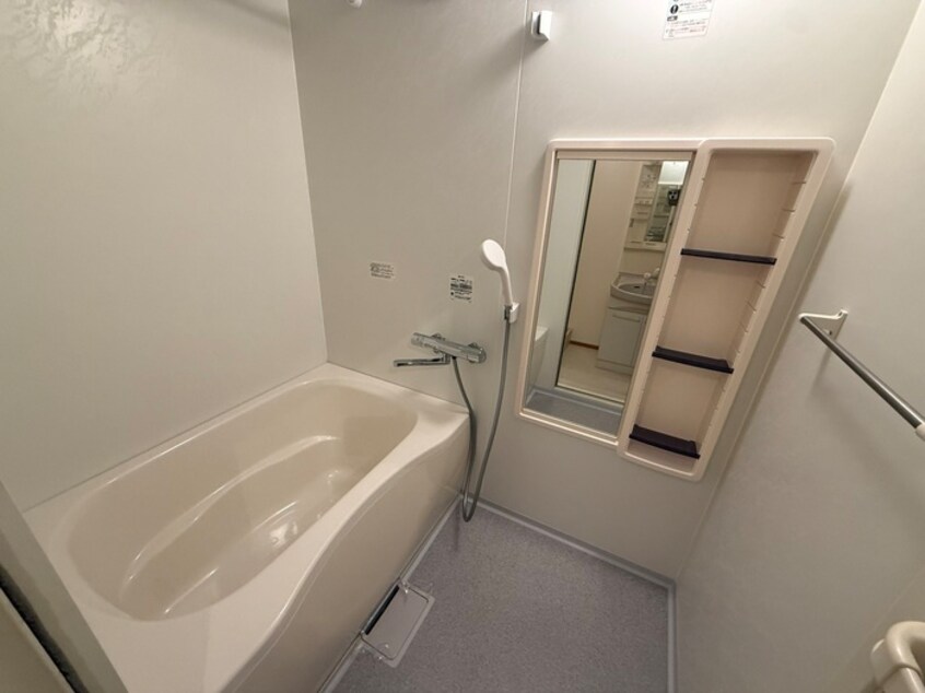 バス／シャワールーム等 シャルマン御屋敷通