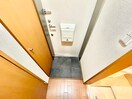 玄関 シャルマン御屋敷通