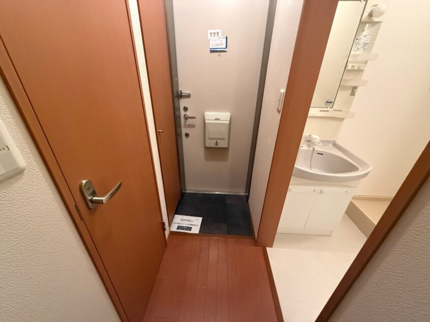 玄関 シャルマン御屋敷通