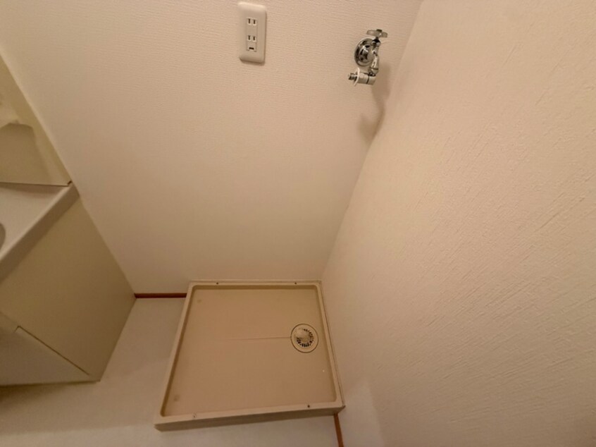 洗濯機置場 シャルマン御屋敷通