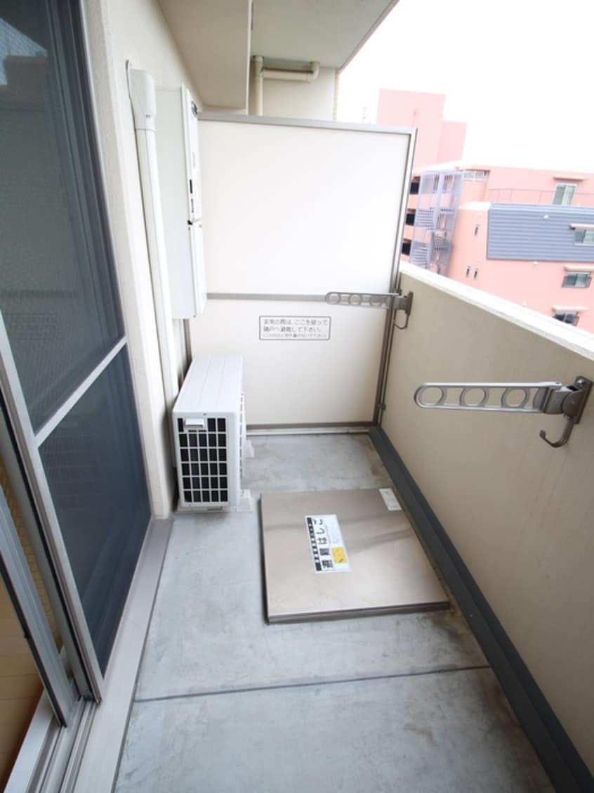 ベランダ・バルコニー ニッケノ－ブルハイツ江坂