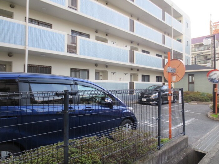 駐車場 フレンドリー千里丘