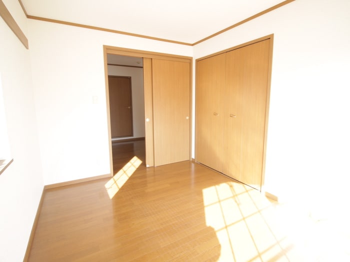 居室 オリーブ長尾