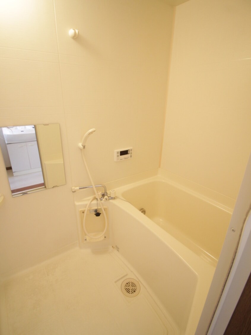 バス／シャワールーム等 オリーブ長尾