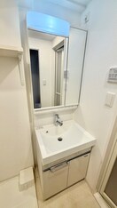 洗面 ﾚｵﾝｺﾝﾌｫｰﾄ大手前ﾗﾄｩｰﾙ（1301）