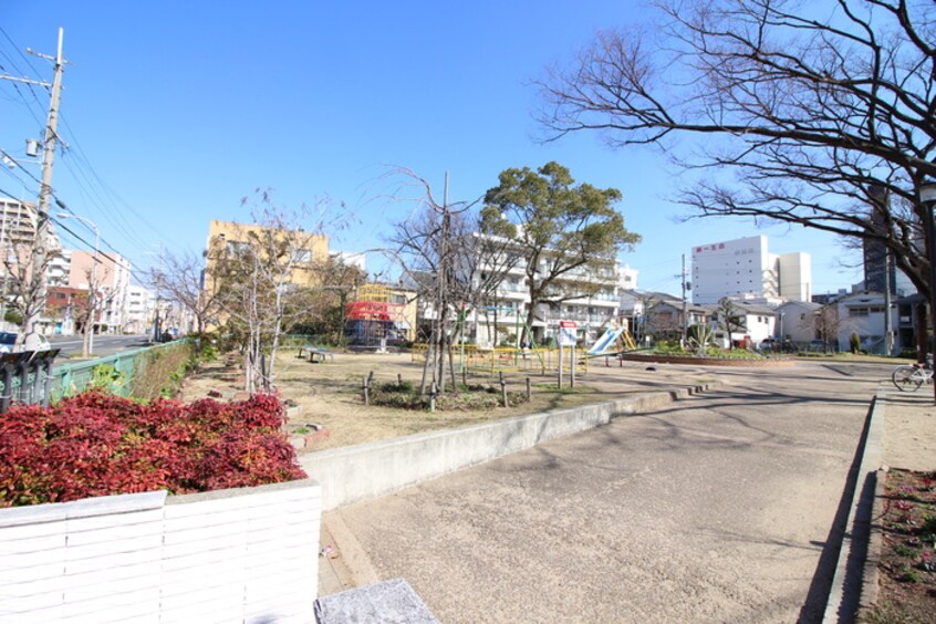 中之町公園(公園)まで350m カ－サ宿院