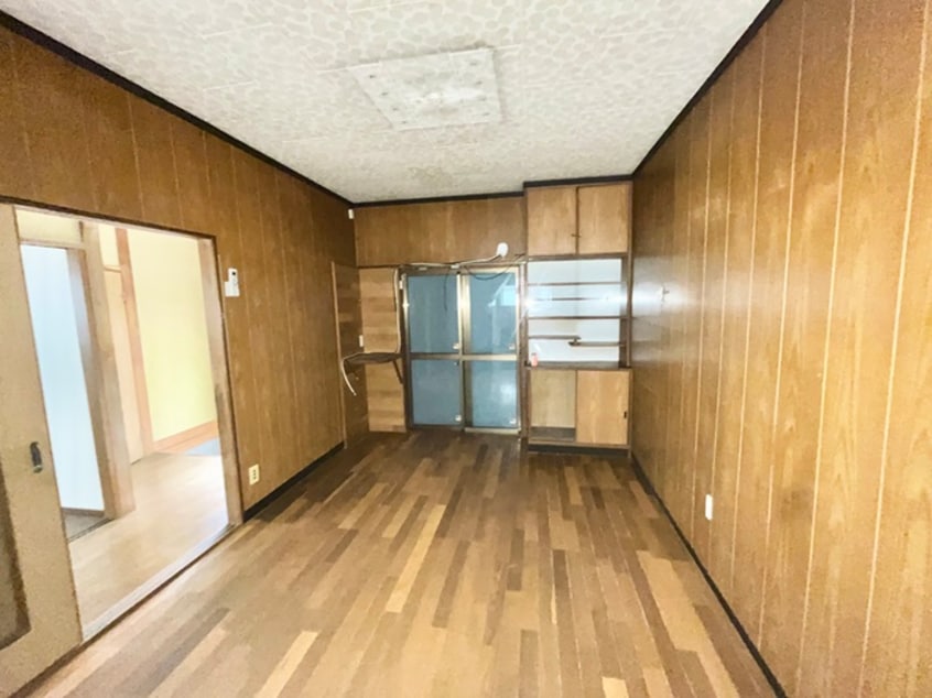 居室 加茂１丁目貸家