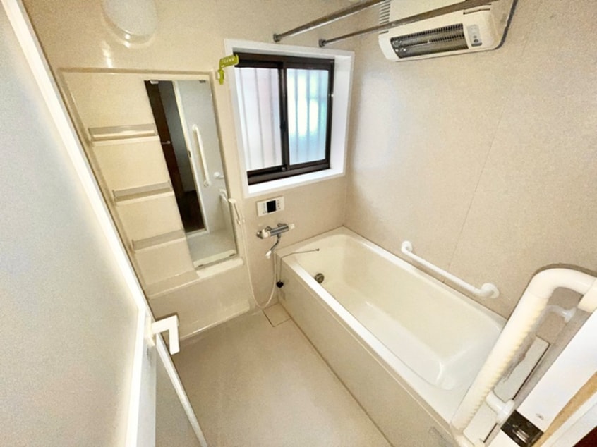 バス／シャワールーム等 加茂１丁目貸家