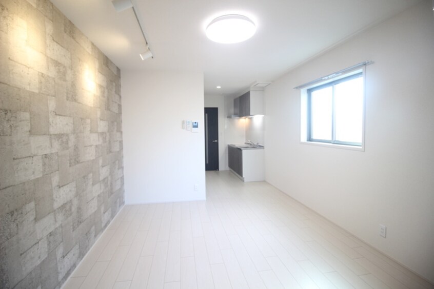 居室 WISHパレス