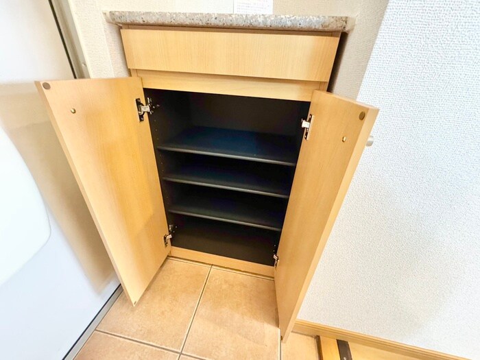 靴箱 レスト大美野