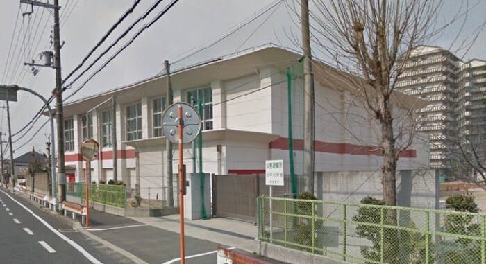 市立北中小学校(小学校)まで350m エストレラ・ボアール７