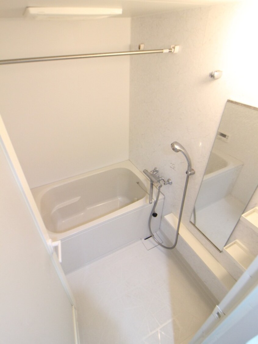 バス／シャワールーム等 メゾン センリーユ