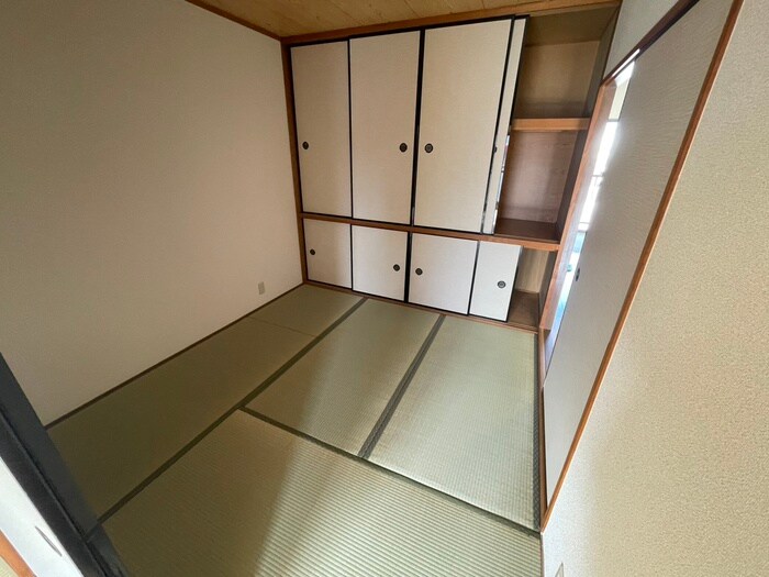 居室 八雲ハイツ２号館