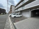 駐車場 風の街