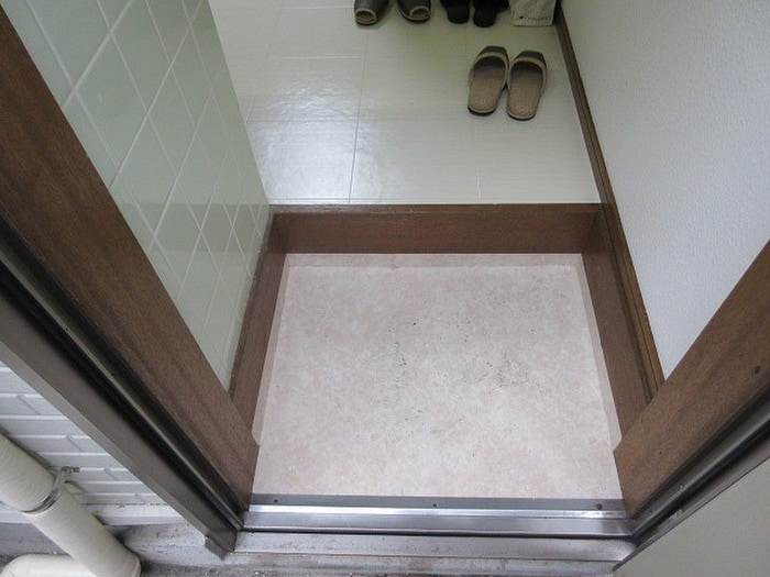 玄関 ひかりハイツ