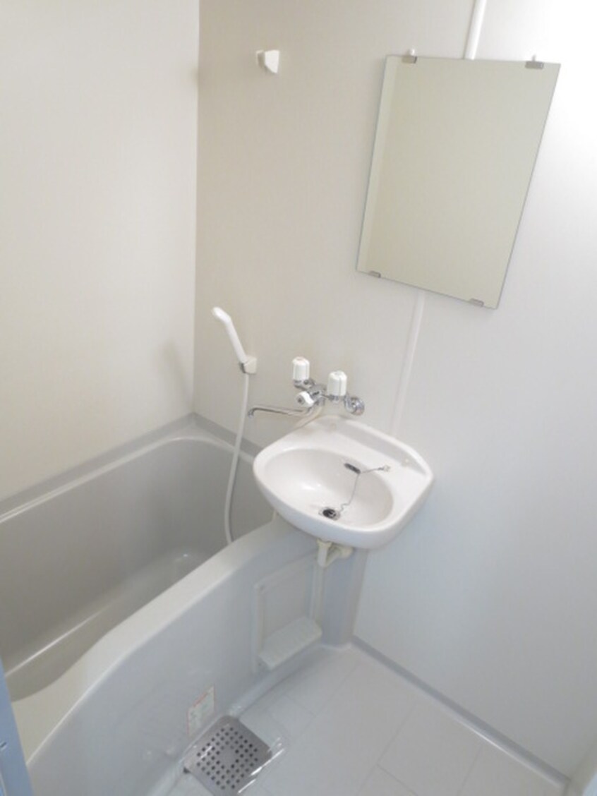 バス／シャワールーム等 エミネンスコ－ト瀬田