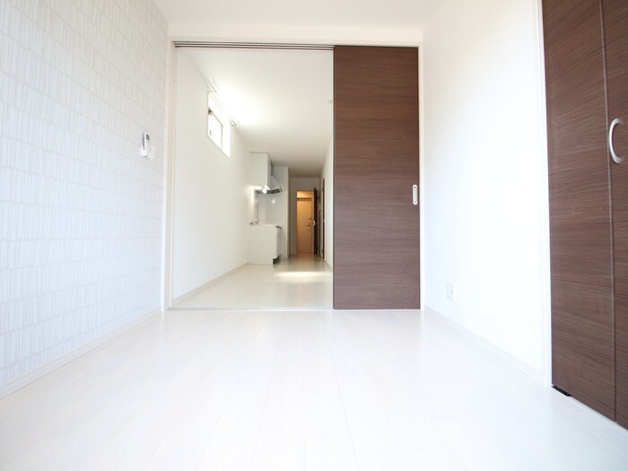 居室 F asecia Doras