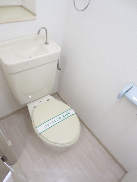 トイレ メゾン加美