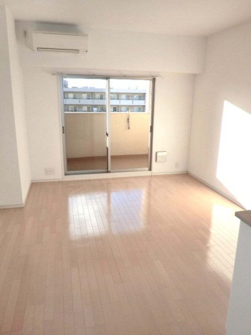 居室 カスタリア新梅田