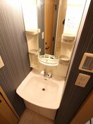 洗面 メゾンソレイユ岡町