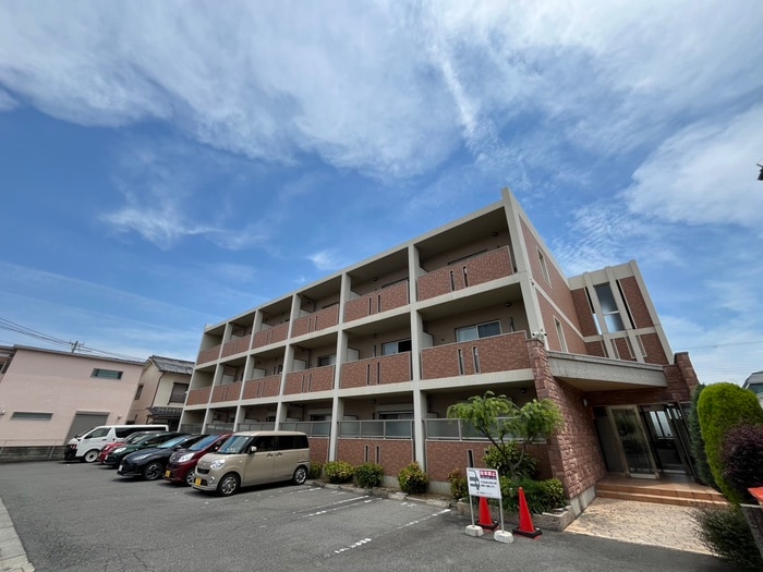 外観写真 アイ　ウィッシュ