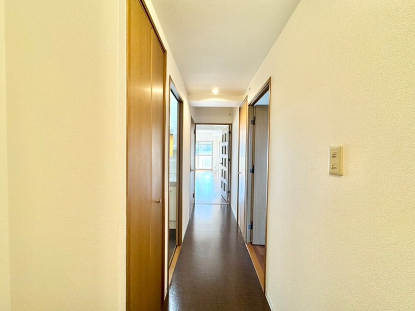 廊下 ベル・ヴィラージュ北野田