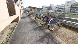駐輪場