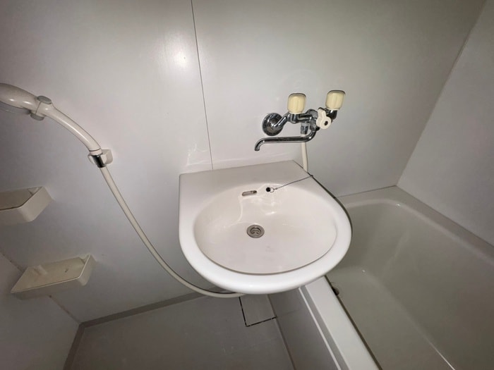 洗面 六甲参番館