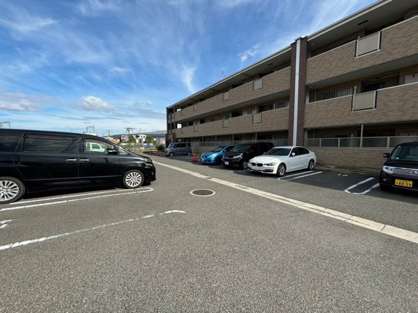 駐車場 インヴィテ・ボヌ－ルⅡ番館