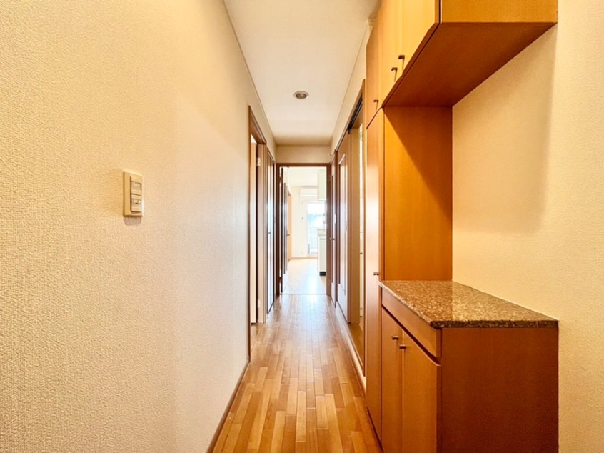 廊下 インヴィテ・ボヌ－ルⅡ番館